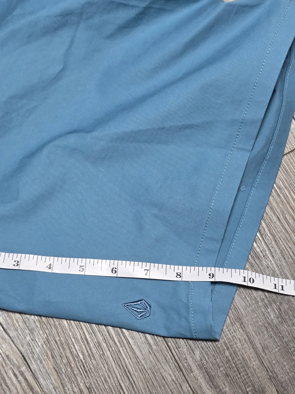 Volcom Men's Cleaver Elastic (EW) Streatch Flat Front Shorts Sz XL *NWT